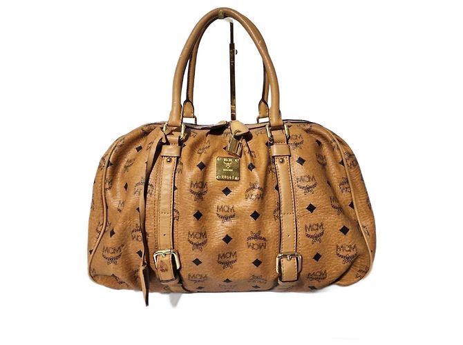 Bolsa Boston MCM Visetos Marrom Conhaque