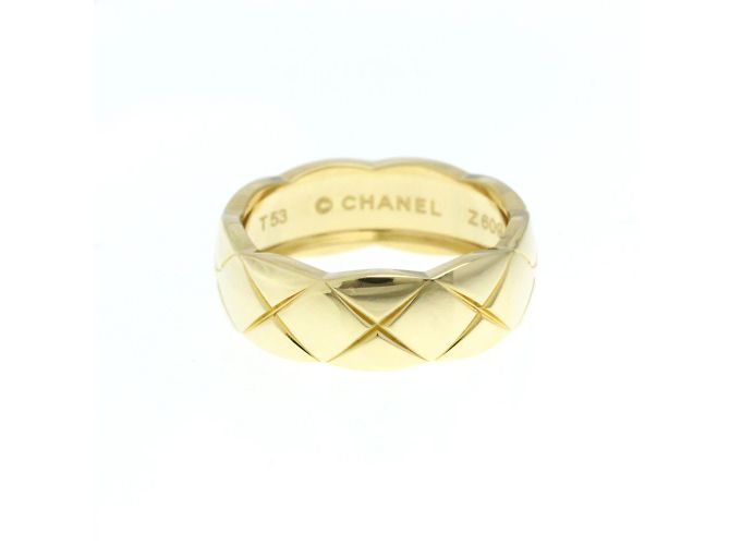 Chanel Coco Crush Ring aus 18K Gelbgold Golden