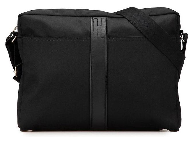 Hermès Sac à main épaule Hermes Toilachevron Acapulco Basas MM Noir
