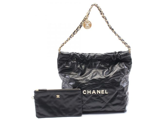 Bolsa tote de couro Chanel 22 Preto