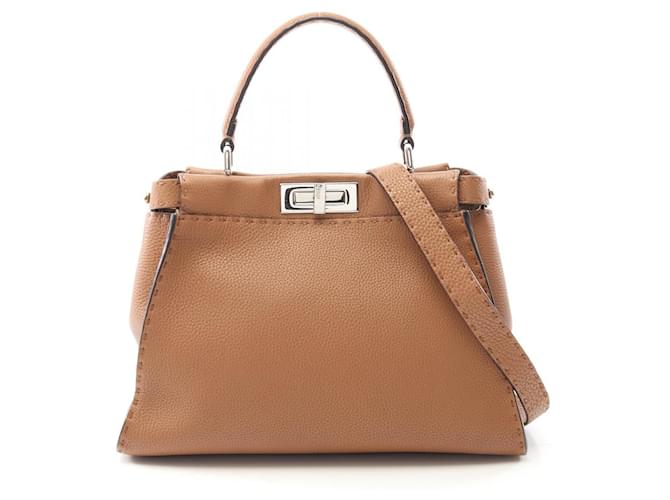 Fendi Peekaboo Leather Handbag Brown  ref.2263525