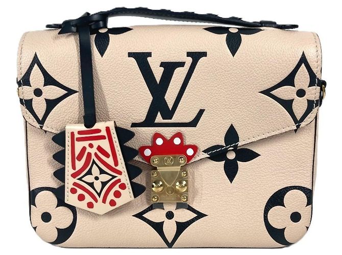 Louis Vuitton Metis Beige