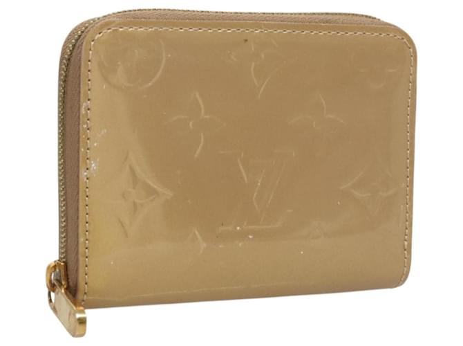 LOUIS VUITTON Vernis Zippy Coin Purse Coin Purse Beige Poodle M91762 Auth 125494 Patent leather  ref.2273083
