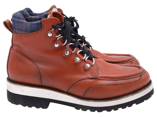 Botas de caminhada de tornozelo Dsquared2 em couro marrom