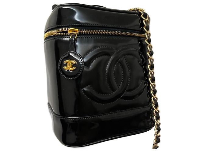 Chanel Vanity Bag aus schwarzem Lackleder