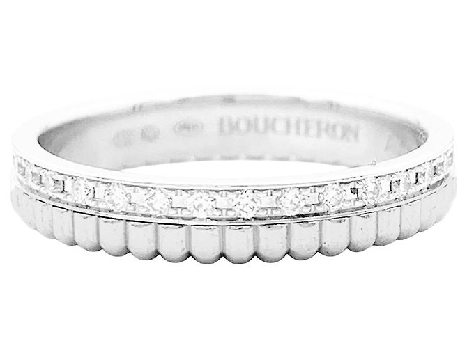 Aliança Boucheron 'Quatre Radiant Edition' em ouro branco e diamantes.