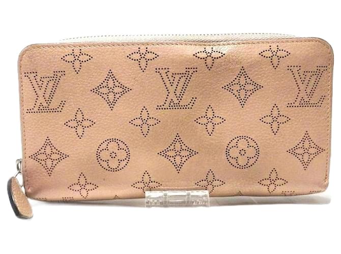 Louis Vuitton Zippy Wallet Monogram Mahina Long Wallet Brown Leather  ref.2290874