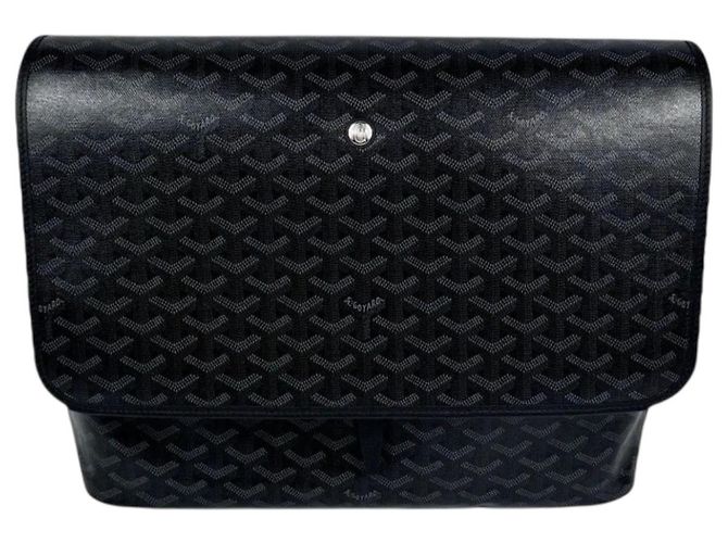 Goyard  Capetien MM Messenger Blue