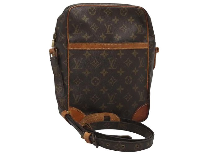 LOUIS VUITTON Bolsa de Ombro Monogram Danube MM M45264 LV Auth bs26532 Monograma
