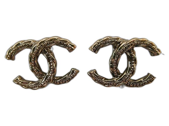 Orecchini Chanel CC 2015 D'oro 