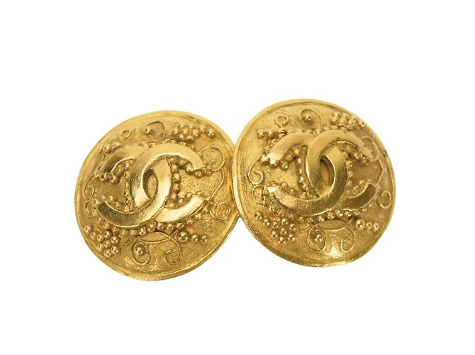 Brincos de clipe banhados a ouro Chanel Dourado