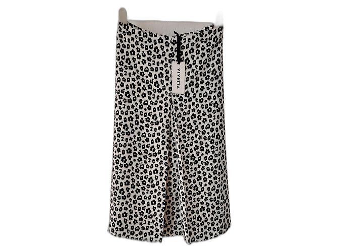 Autre Marque VIVETTA Midi-Rock mit Blumenmuster Schwarz Weiß