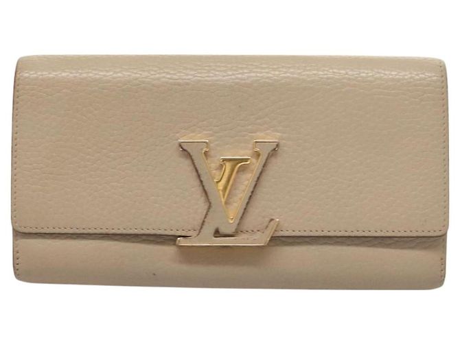 Louis Vuitton Capucines