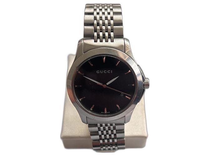 Relógio Gucci 126 de aço com mostrador preto Prata