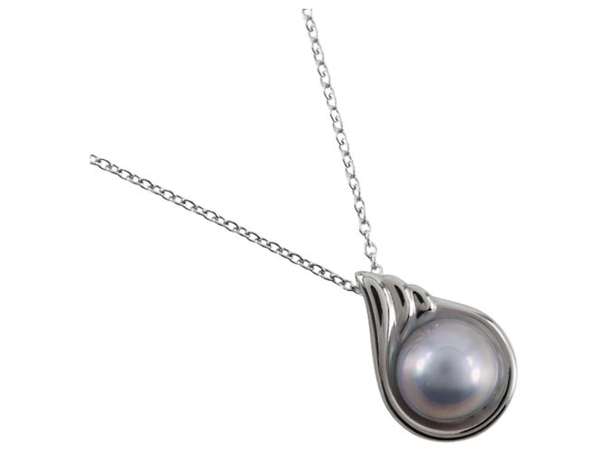 Collana in argento con perle Mabe Tasaki