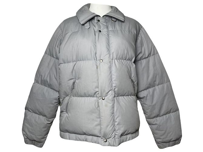 Moncler klassische graue Polyesterjacke