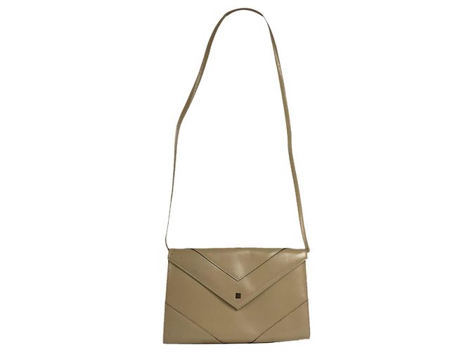 Bolsa de couro camelo Givenchy 4G