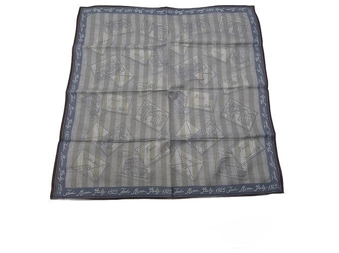 Sciarpa a righe vintage Fendi grigia Grigio
