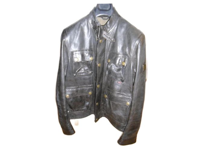 Belstaff Kurze Lederjacke Schwarz mit Goldbeschichtung