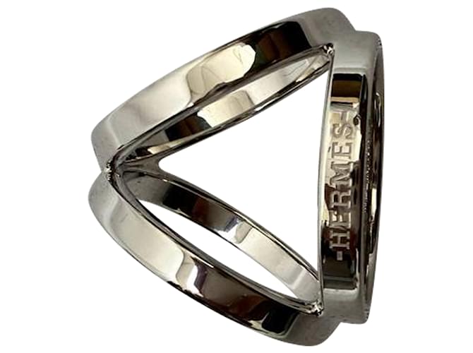 Ring Anneau de foulard Trio Hermès en métal argenté Métallisé  ref.2323276
