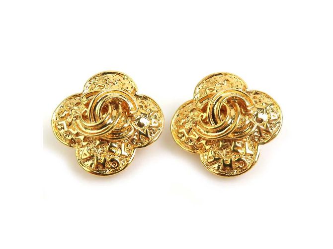 Orecchini in metallo dorato Chanel Coco Mark D'oro