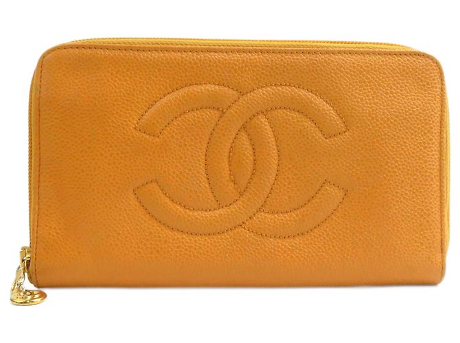 Cartera larga de piel de ternera granulada naranja Chanel
