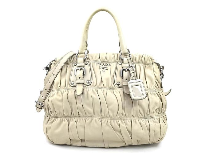Bolsa de couro bege Prada
