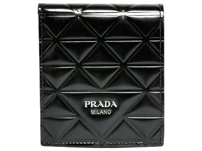 Prada Men's Bi-fold Wallet in Black Leather
