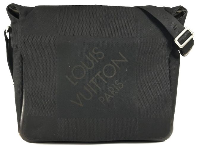 Sac messager Damier Géant Louis Vuitton Noir