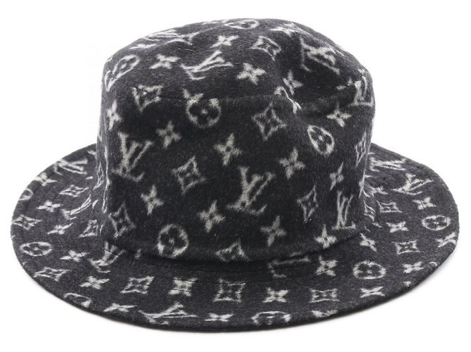 Louis Vuitton Bob Carry On Wool Hat Black