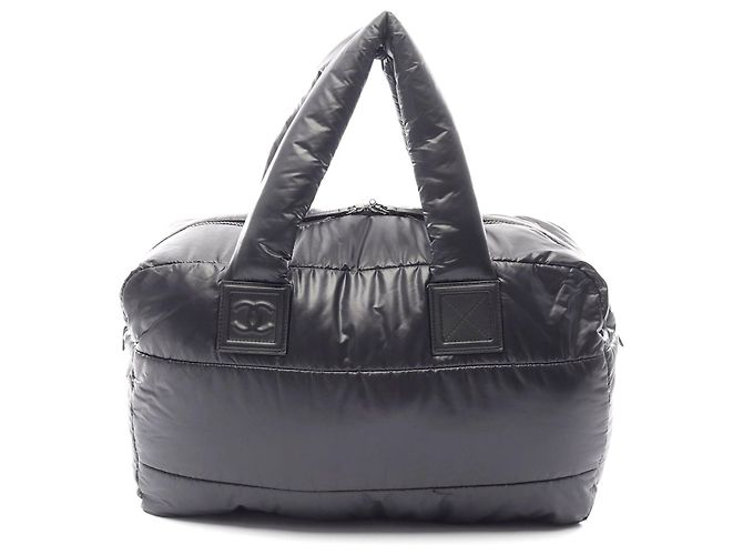 Borsa Boston Coco Cocoon in nylon di Chanel Nero