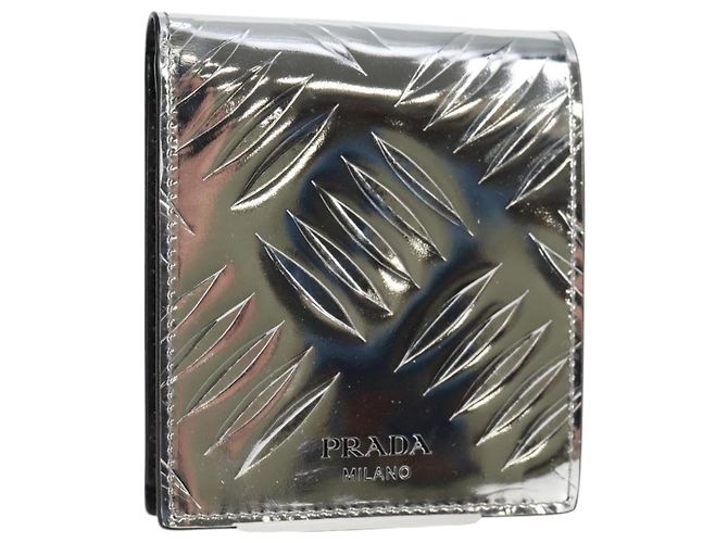 PRADA Geldbörse Lackleder Silber Auth 127893M