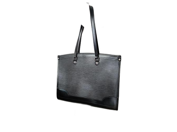 Borsa Louis Vuitton Madeleine in pelle Épi nera Nero