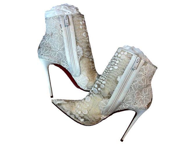 Christian Louboutin High Heels Weiß