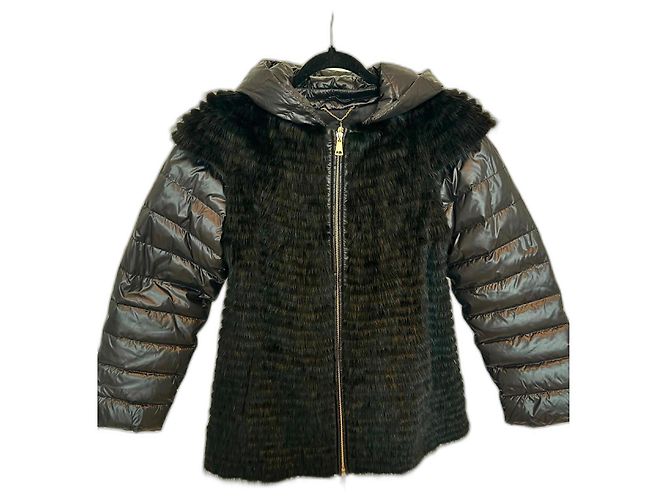 Autre Marque Pellessimo Paris Elodie Nerzmantel Schwarz