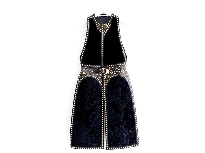 Colete sem mangas de couro com studs, vison e astracã Givenchy Pré-Fall 2015 Preto