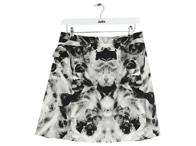 Alexander Mcqueen Black skirt Viscose  ref.2353454