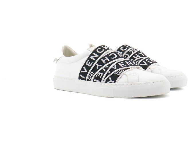GIVENCHY - Baskets Givenchy en cuir blanc (T38)