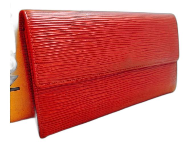 Carteira Louis Vuitton Sarah Couro Vermelho 