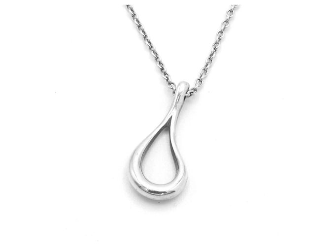collana Tiffany & Co modello "Open Teadrop". Argento