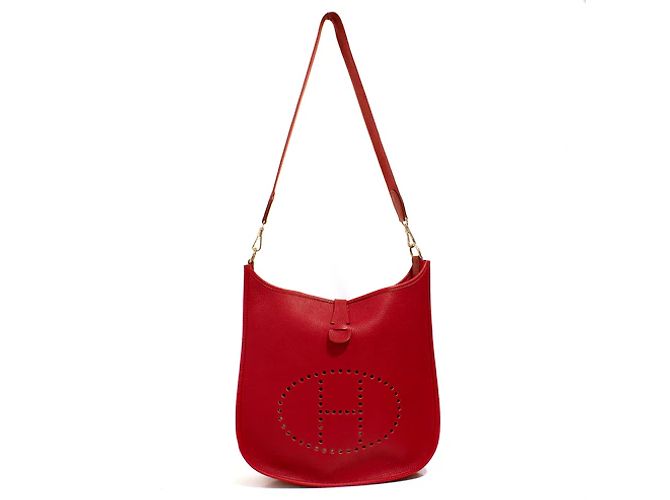 Hermès Evelyne shoulder bag. Rouge