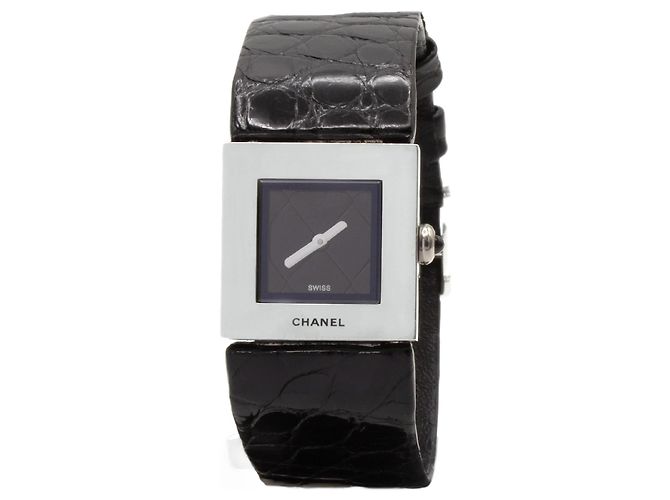 Relógio Matelassé da Chanel Prata