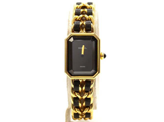 Montre Première de Chanel. Doré