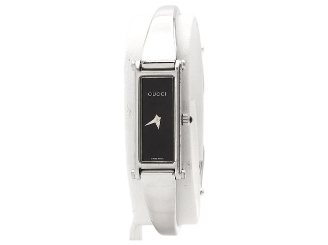 Relógio Gucci, modelo 1500L Prata