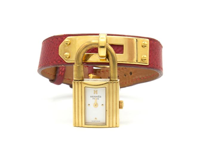 Relógio Kelly da Hermès. Dourado