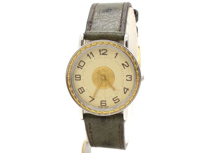 Relógio Hermès Sellier. Dourado