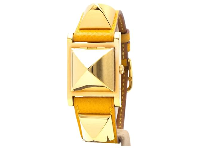 Hermès Hermes Médor lady's watch in gold plated. Golden 