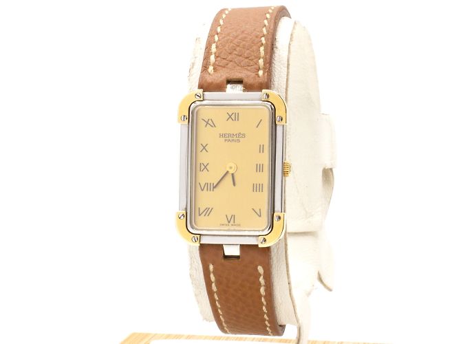 Relógio "Croisière" da Hermès. Dourado