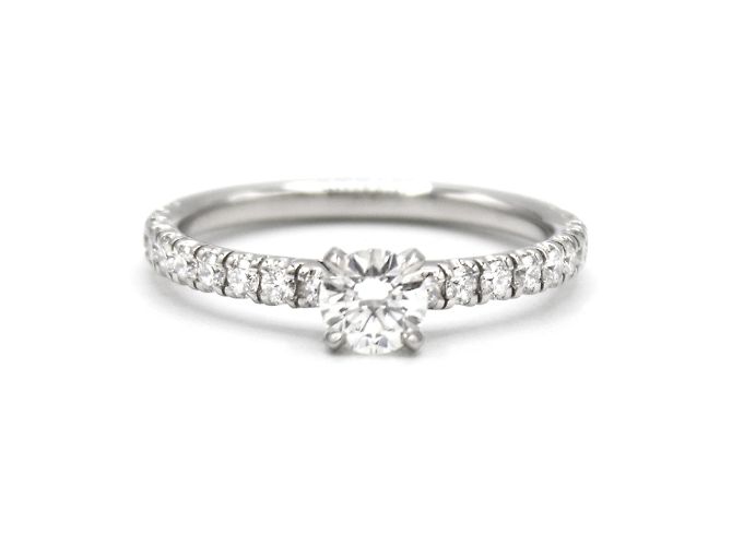 Anello Cartier, modello "Solitaire". Argento