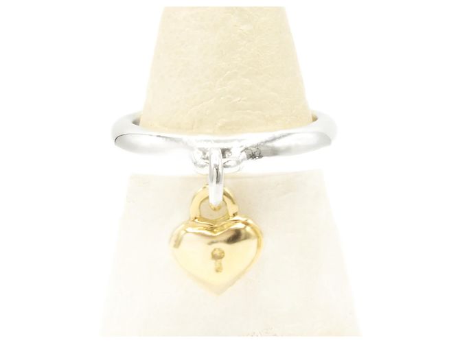 Anello Tiffany & Co. molto bello. D'oro